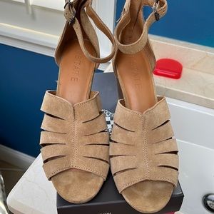 1.State suede sandal